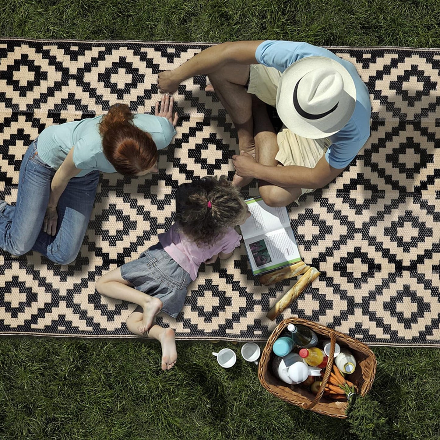 BN-LINK 5' x 8' Waterproof Outdoor Rug with Storage Bag, Reversible Plastic Straw Large Area Rug, Easy-Cleaning Modern Floor Mat for Outdoors, RV, Patio, Backyard, Deck, Picnic, Beach